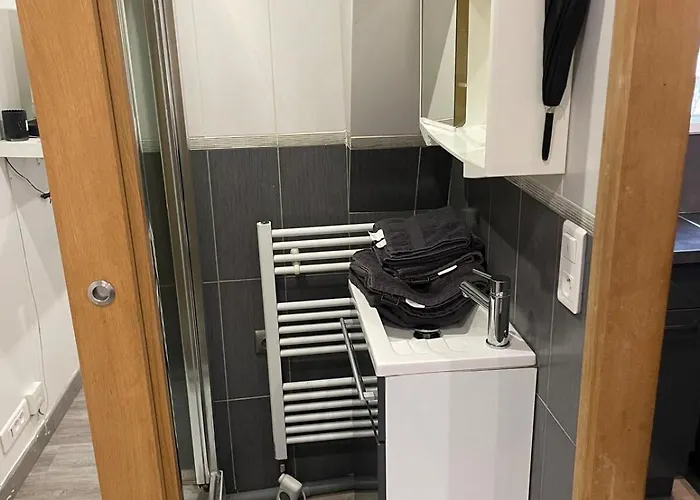 Champs Elysees 아파트 *